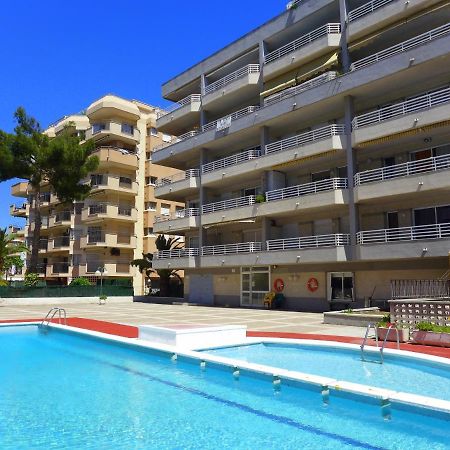 Rentalmar Zahara Family Suites Salou Kültér fotó