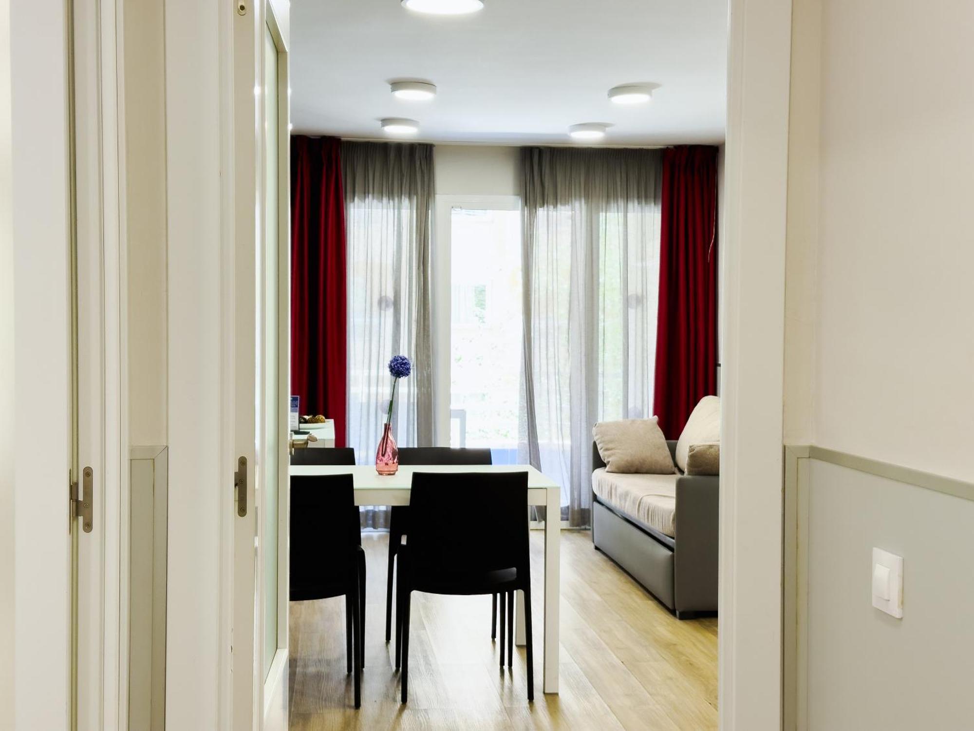 Rentalmar Zahara Family Suites Salou Kültér fotó